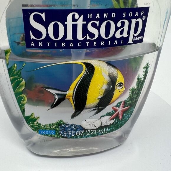 Vtg SOFTSOAP Hand Soap Plastic 7.5 Fl Oz Aquarium Panel Inside Yellow Black Fish - Picture 6 of 10